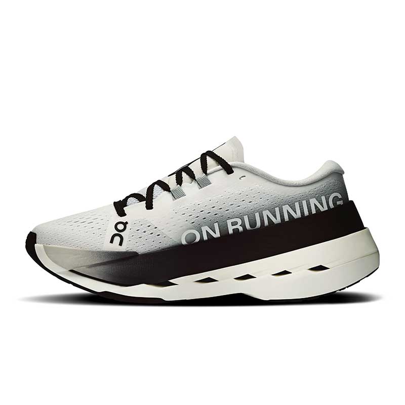 ON Cloudboom Max 'White Black'