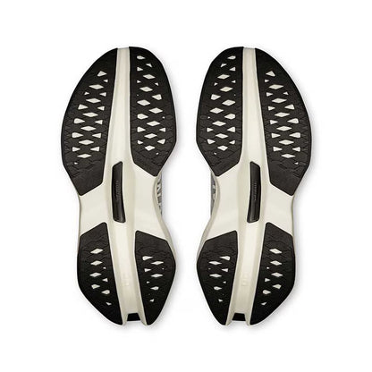 ON Cloudboom Max 'White Black'