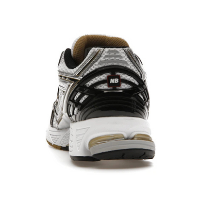 New Balance 1906R – White Metallic Gold