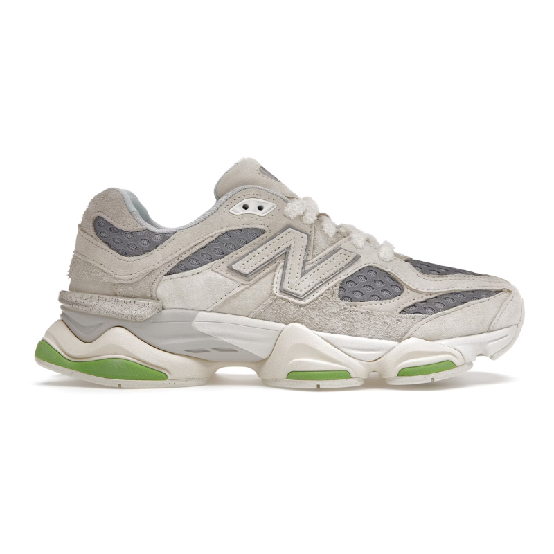 New Balance 9060 – Bricks & Wood